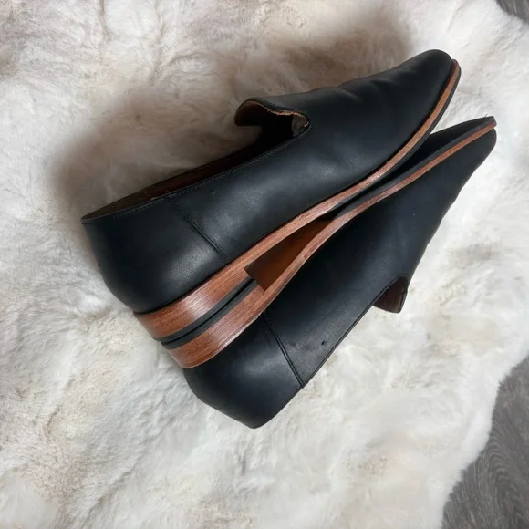 Patina Portland pointed toe leather loafer flat in black - 8 - Picture 9 of 12